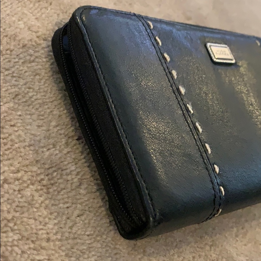 Wallet - Picture 4 of 5